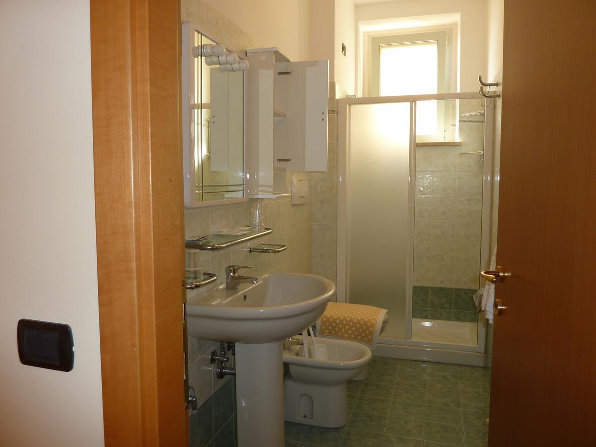 Aparthotel Beaurivage San Benedetto del Tronto Exterior foto