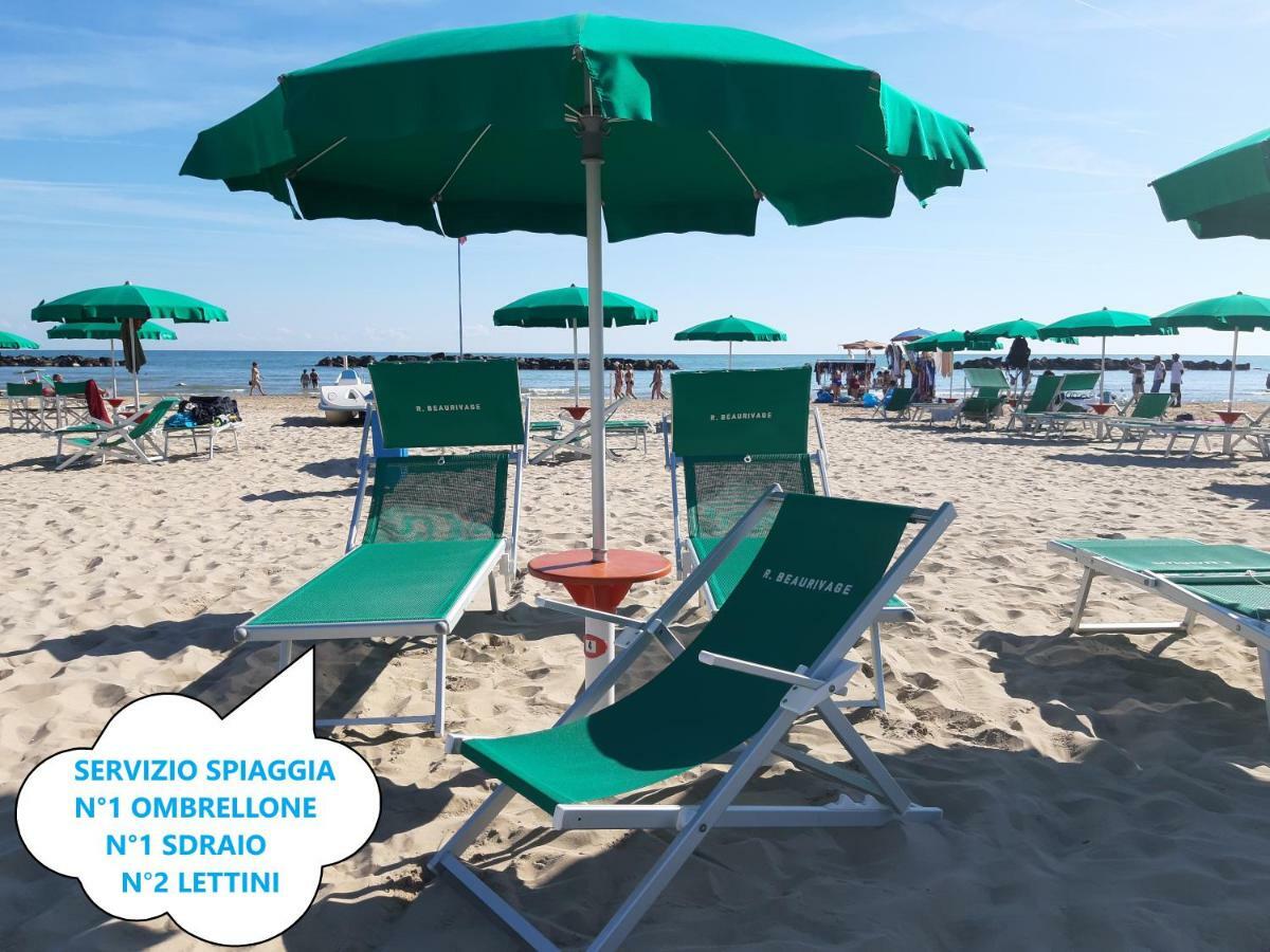 Aparthotel Beaurivage San Benedetto del Tronto Exterior foto