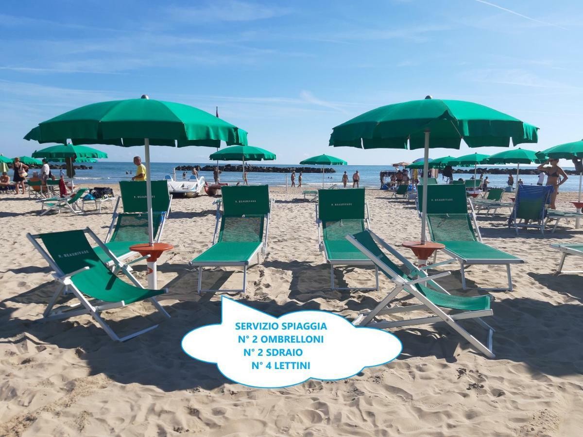 Aparthotel Beaurivage San Benedetto del Tronto Exterior foto